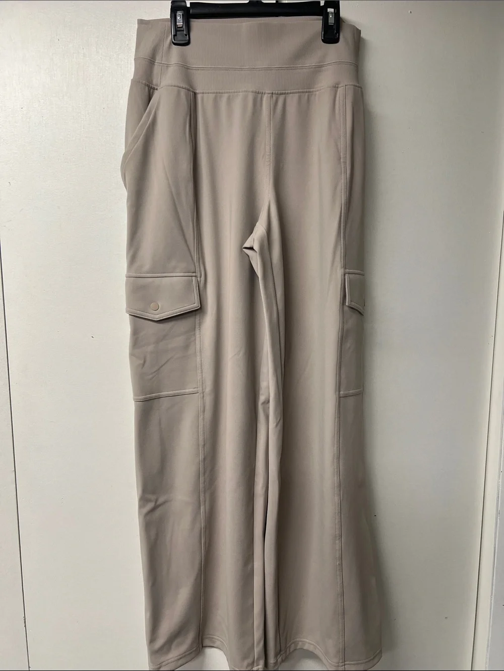 Athleta High-Waist Wide Leg Cargo Pants in Taupe - Picture 1 of 5